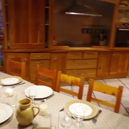 Chalet Antramis شاليه أوسوا