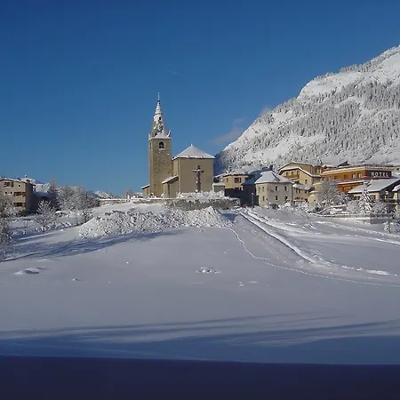 شاليه Chalet Antramis